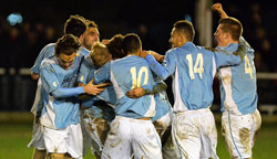 Richard Blythe sent off - Rugby 1-0 AFC Hayes - Rugby Town FC