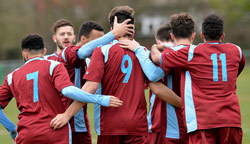 Valley's players celebrate Richard Gregory's first half free-kick - North Greenford United 1-1 Rugby Town