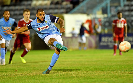 Loyiso Recci - Rugby Town 1-0 GNG Oadby Town - August 2021