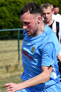 Lee Thomas - Rugby Town